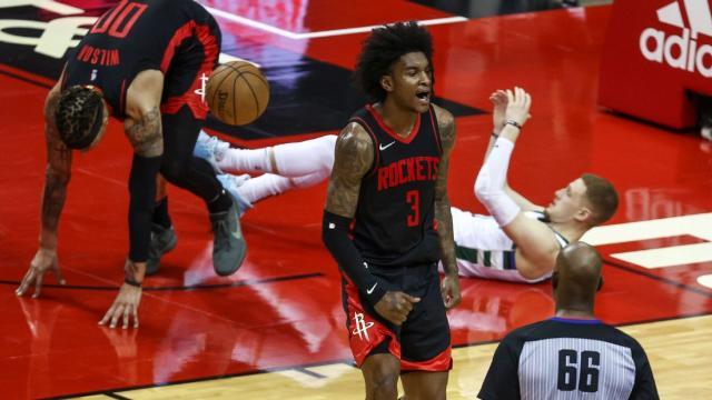 1619755621821045104.jpg r847611_1296x729_16-9.jpg