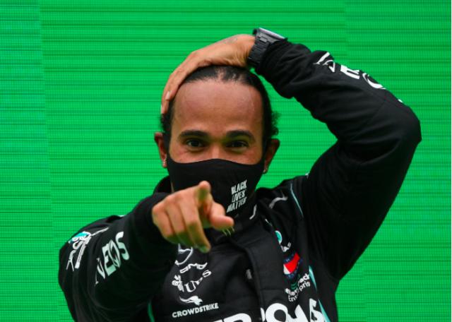 开云体育客户端-梅奔为何与汉密尔顿只续一年？新规带来不确定性